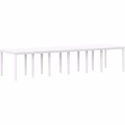 Cette table de patio, faite en plastique et métal solides, a une finition blanche qui claque vraiment dans n'importe quel ext ...