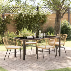 Ce set de chaises de jardin mixe le poly rotin marron avec des coussins crème, rendant ton extérieur super stylé et confortab ...
