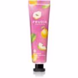 Des mains soignées sont essentielles. La crème Frudia My Orchard Quince veille à les maintenir parfaitement douces et hydraté ...