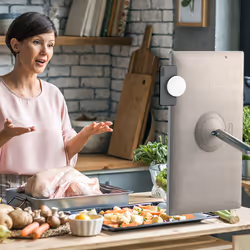 LG 27ART10AKPL Moniteur portable Aluminium 27" LED - Vue supplémentaire 8