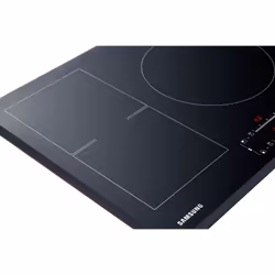 Samsung NZ84F7NC6AB Noir Intégré 80 cm Plaque avec zone à induction 4 zone(s) - Vue supplémentaire 5
