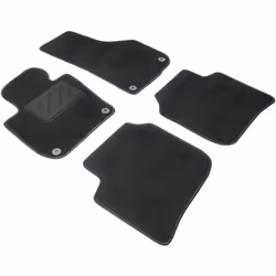 Nos tapis ont été spécialement conçus pour votre marque de voiture et s'intègrent parfaitement dans l'espace pour les pieds d ...