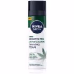 Vous souhaitez que votre rasage soit aussi facile et agréable que possible&nbsp;? Le produit de rasage NIVEA MEN Sensitive He ...