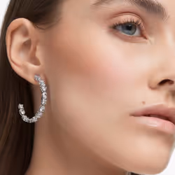 Swarovski Mesmera Boucles d'oreilles créoles Métal Blanc - Vue supplémentaire 6