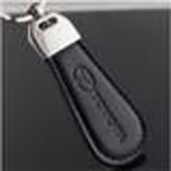 Porte clés  POUR TOYOTA - Yaris Aygo Rav4 Auris Prius Verso - Simili cuir avec surpiqûre  - 12 cm - Design élégant