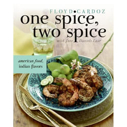 ISBN One Spice, Two Spice livre Couverture rigide
