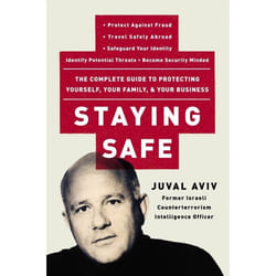 ISBN Staying Safe livre Livre de poche