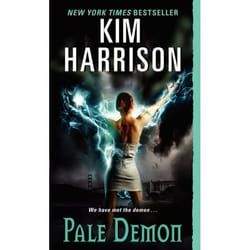 ISBN Pale Demon livre Édition de poche
