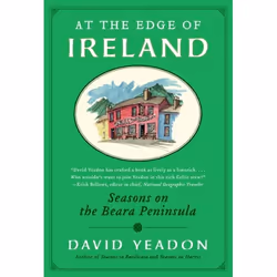ISBN At the Edge of Ireland, Livre de poche, 432 pages