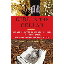 ISBN Girl in the Cellar livre Couverture rigide