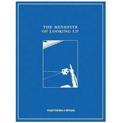ISBN The Benefits of Looking Up livre Livre de poche 80 pages