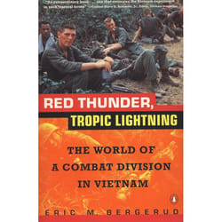 ISBN Red Thunder Tropic Lightning livre biographie Anglais