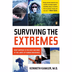 ISBN Surviving the Extremes, Livre broché, 336 pages