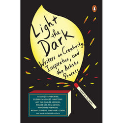 ISBN Light the Dark livre classiques Anglais