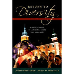 ISBN Return to Diversity ( A Political History of East Central Europe Since World War II ) Couverture rigide