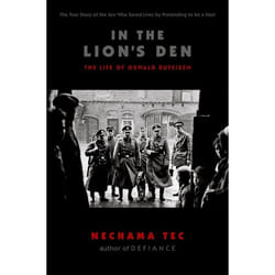 ISBN In the Lion's Den ( The Life of Oswald Rufeisen ) Couverture rigide