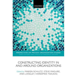 ISBN Constructing Identity in and around Organizations Couverture rigide