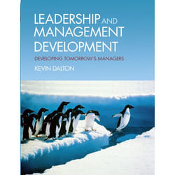 Prentice Hall Leadership and Management Development livre 520 pages