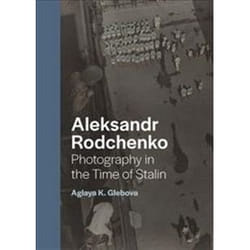 ISBN Aleksandr Rodchenko : Photography in the Time of Stalin livre Art & design Anglais Couverture rigide