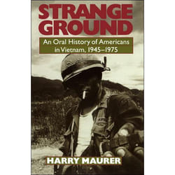 ISBN Strange Ground livre histoire Anglais
