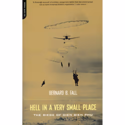 ISBN Hell In A Very Small Place, histoire, Anglais, Livre broché, 568 pages