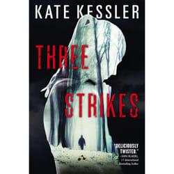 ISBN Three Strikes livre Thrillers Anglais
