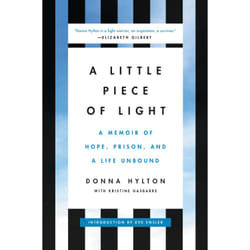 ISBN A Little Piece of Light livre biographie Anglais Couverture rigide