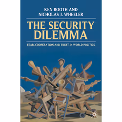 ISBN The Security Dilemma, Anglais, Livre broché, 384 pages