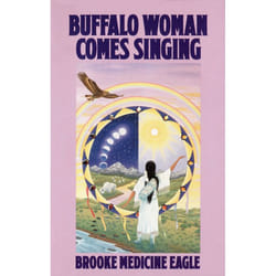 ISBN Buffalo Woman Comes Singing livre