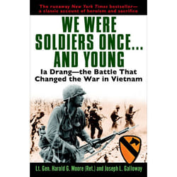 ISBN We Were Soldiers Once…and Young livre biographie Anglais