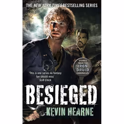 Hachette UK Besieged, Anglais, Livre broché, 320 pages