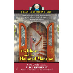 ISBN The Ghost and The Haunted Mansion livre Mystère et suspense Anglais Édition de poche