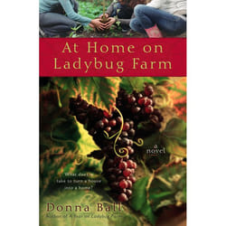 ISBN At Home on Ladybug Farm livre