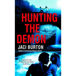 ISBN Hunting the Demon livre Édition de poche