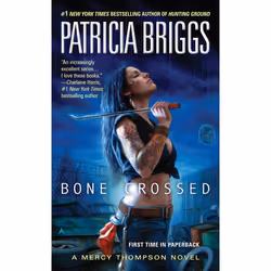 ISBN Bone Crossed, Édition de poche, 304 pages