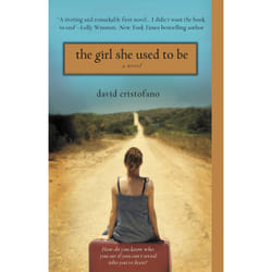 ISBN The Girl She Used to Be livre Fiction Anglais
