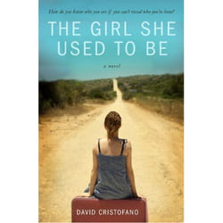ISBN The Girl She Used to Be Couverture rigide