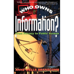 ISBN Who Owns Information? livre Économie Anglais
