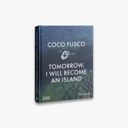 ISBN Coco Fusco livre