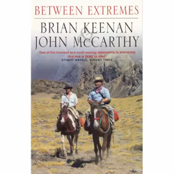ISBN Between Extremes, Anglais, Livre broché, 416 pages