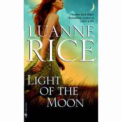 ISBN Light of the Moon, Édition de poche, 496 pages