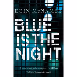 Allen &amp; Unwin Blue is the Night, thriller, Anglais, Livre broché, 272 pages