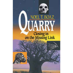 ISBN Quarry Closing In On the Missing Link Livre de poche