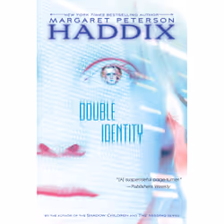 ISBN Double Identity, Anglais, Livre de poche, 192 pages