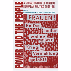 ISBN 9780719070693, Livre broché, 320 pages