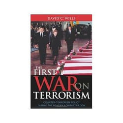 ISBN First War on Terrorism: Counter-terrorism Policy During the Reagan Administration livre politique Anglais Couverture rigide