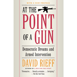 ISBN At the Point of a Gun livre Anglais Livre de poche 288 pages