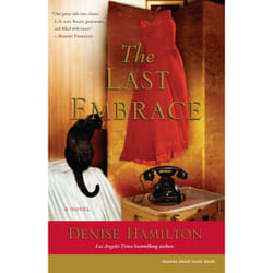 ISBN The Last Embrace Livre de poche
