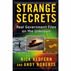 ISBN Strange Secrets, Anglais, Livre de poche, 336 pages