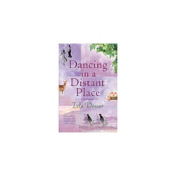 Headline DANCING IN A DISTANT PLACE livre Anglais Livre broché 343 pages